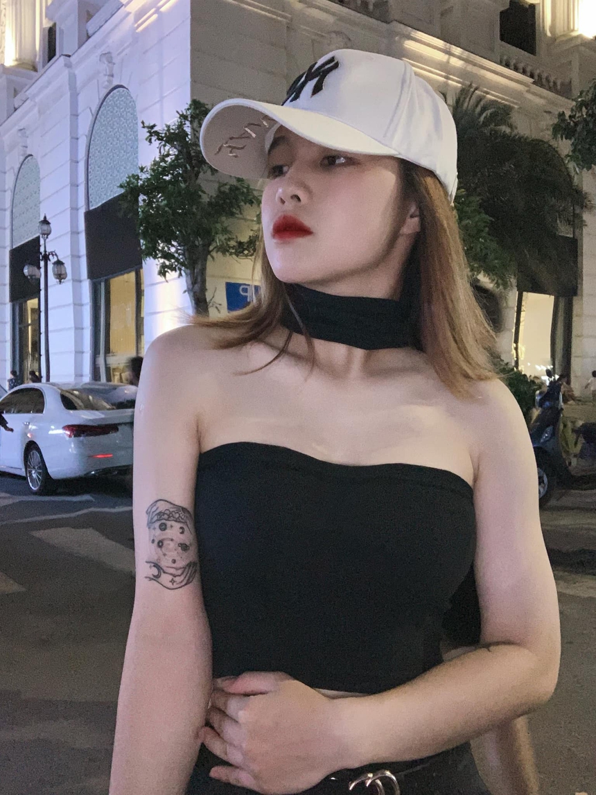 Thủ môn vừa vô địch U19 nữ quốc gia gây sốt vì nụ cười tỏa nắng cùng gu thời trang cá tính - Ảnh 6.