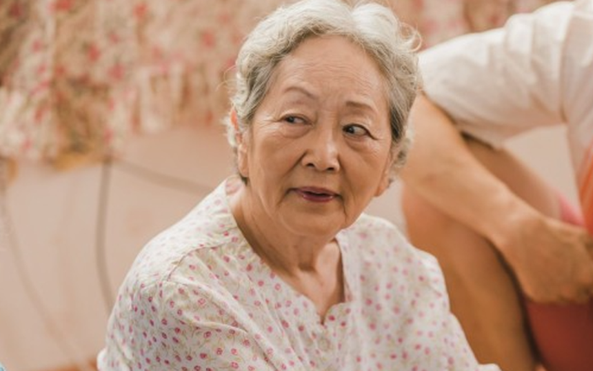 'Người bà quốc dân' Kim Young Ok tức giận khi bị tung tin đồn đã qua đời - Ảnh 1.