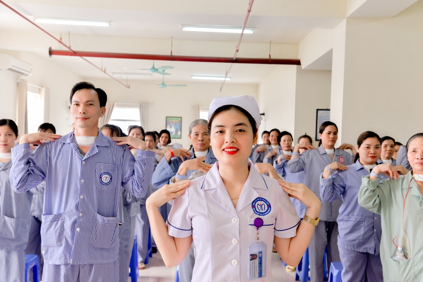 Bệnh viện Nội tiết Trung Ương – 54 năm trưởng thành và phát triển - Ảnh 4. Bệnh viện Nội tiết Trung Ương – 54 năm trưởng thành và phát triển - Ảnh 4.