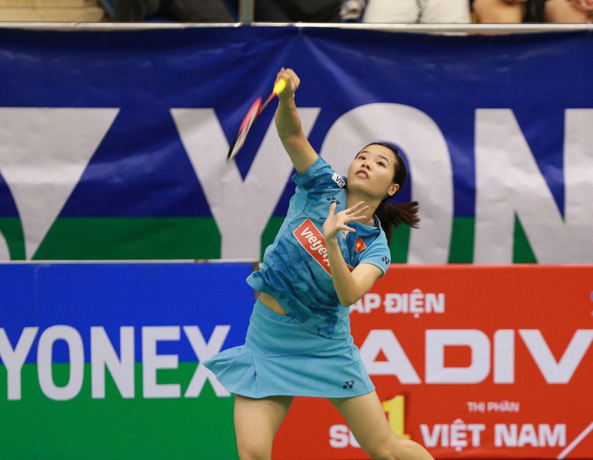 "Hotgirl" Nguyễn Thùy Linh vào tứ kết giải cầu lông Vietnam Open 2023 - Ảnh 1. "Hotgirl" Nguyễn Thùy Linh vào tứ kết giải cầu lông Vietnam Open 2023 - Ảnh 1.