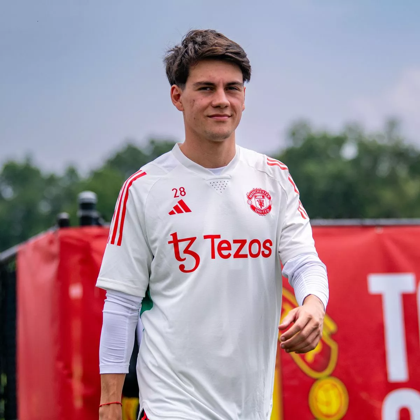 Tin bóng đá MU 14/9: MU chốt đội hình dự Ngoại hạng Anh, bất lực với Sancho - Ảnh 6.