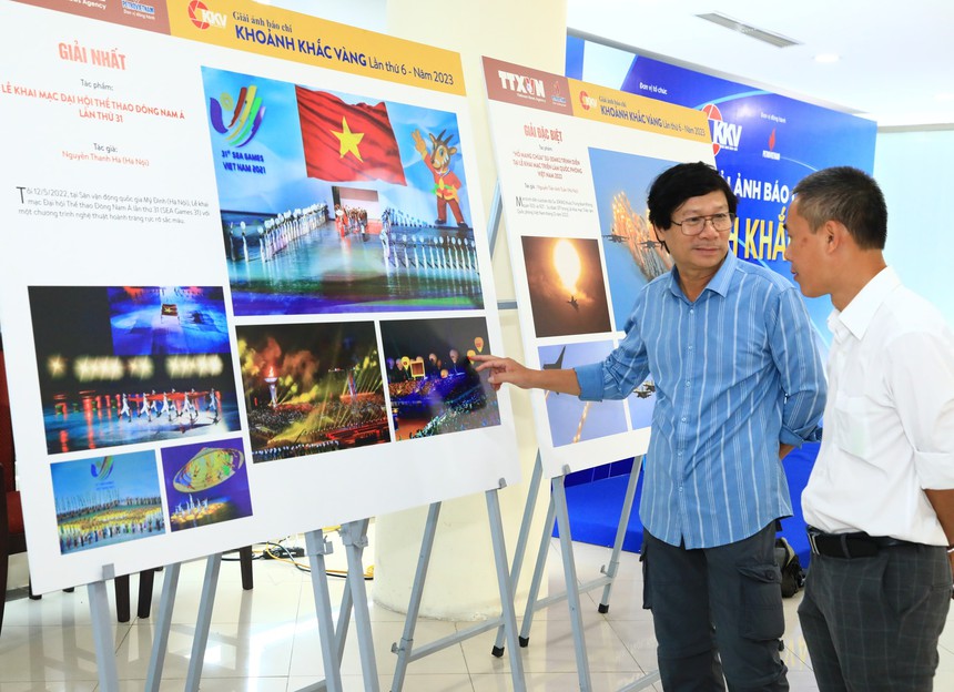 Giải Ảnh báo chí Khoảnh khắc vàng lần thứ 6: Khẳng định sự nhạy bén, sức sáng tạo, sự dấn thân của các tác giả - Ảnh 11. Giải Ảnh báo chí Khoảnh khắc vàng lần thứ 6: Khẳng định sự nhạy bén, sức sáng tạo, sự dấn thân của các tác giả - Ảnh 11.