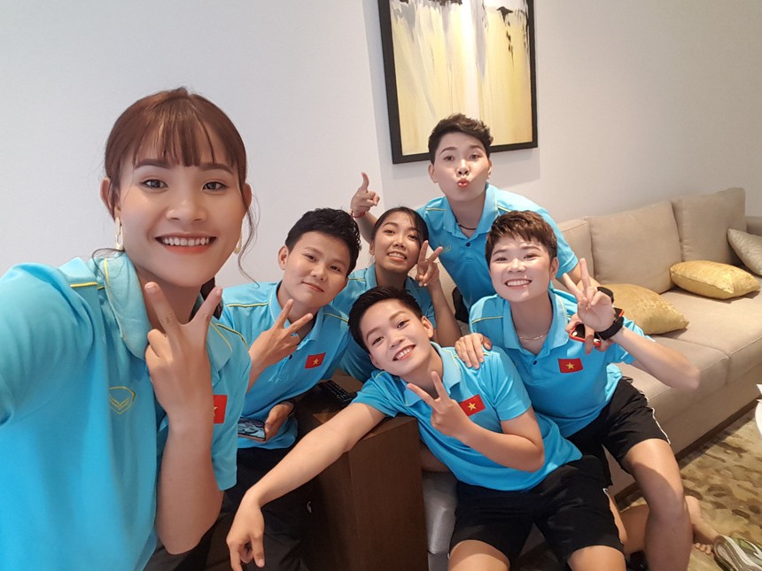 VIDEO ĐT nữ Việt Nam bổ sung tiền đạo thay Huỳnh Như tại ASIAD 19 - Ảnh 4.