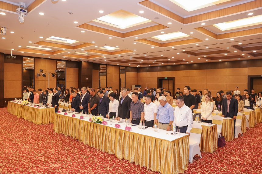 Golf - Vinpearl DIC Legends 2023: Giải thưởng  góp mặt của 60 'huyền thoại' và giải thưởng lên tới 500.000 USD - Ảnh 1.