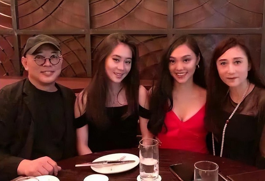 Lợi Trí trước khi trở thành vợ yêu của Lý Liên Kiệt, cuộc đời đẫm nước mắt, bị đồn có con riêng với trùm sòng bạc Hà Hồng Sân - Ảnh 1.