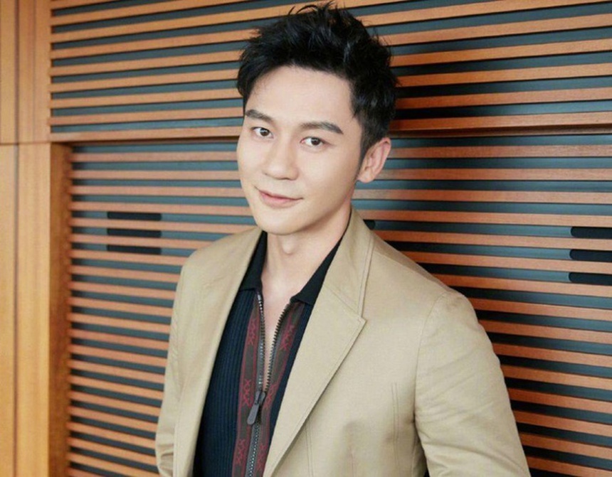 Chia tay Phạm Băng Băng, sự nghiệp của Lý Thần giảm sút hẳn, phải 'mượn hơi' cả những nhân vật hot trên mạng - Ảnh 1.