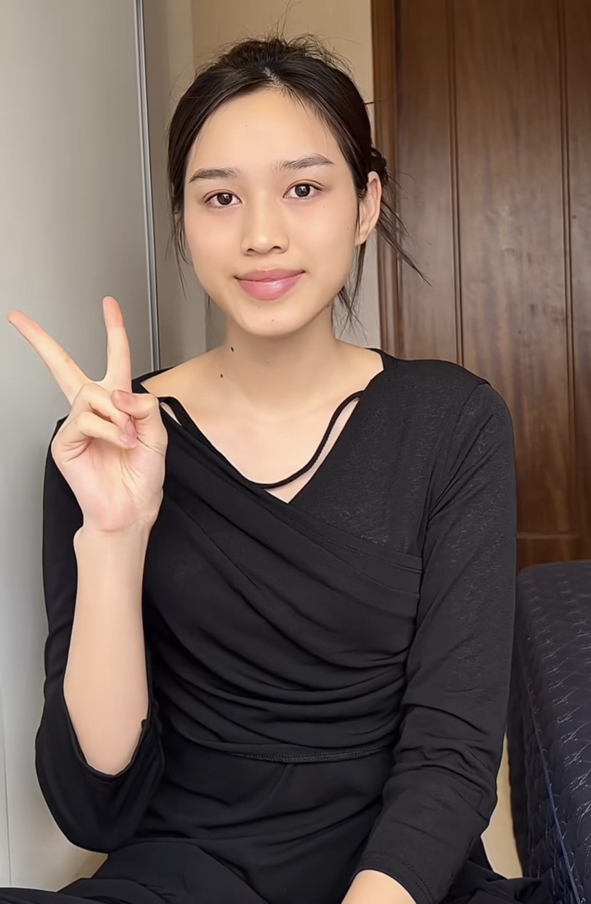 Sao Việt 16/9: Hoa hậu Diễm Hương phủ nhận là người trong đường dây mua bán mại dâm, Phương Thanh hội ngộ danh thủ Hồng Sơn - Ảnh 2.