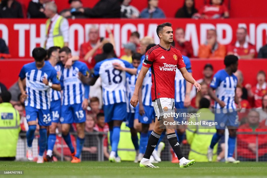 Ngoại hạng Anh vòng 5: MU thất thủ trên sân nhà; Man City thể hiện đẳng cấp - Ảnh 2.