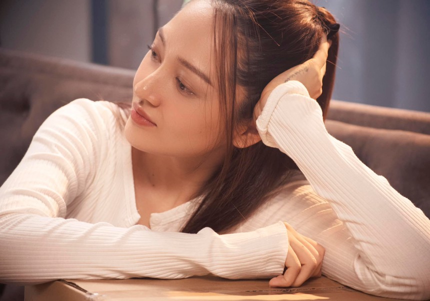 Bảo Anh giữ gìn sắc vóc trẻ đẹp ở tuổi ngoài 30 nhờ yoga - Ảnh 7. Bảo Anh giữ gìn sắc vóc trẻ đẹp ở tuổi ngoài 30 nhờ yoga - Ảnh 7.