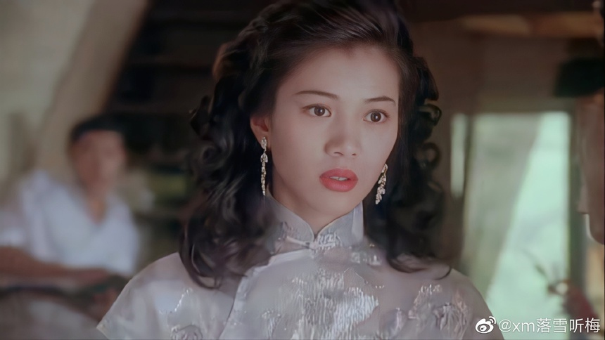 Viên Vịnh Nghi và quá khứ từng làm 'bé ba' của 'Vua sòng bạc' Hà Hồng Sân - Ảnh 3. Viên Vịnh Nghi và quá khứ từng làm 'bé ba' của 'Vua sòng bạc' Hà Hồng Sân - Ảnh 3.