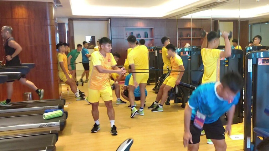 Bóng đá Việt Nam 17/9: Công Phượng liên tục được CLB Yokohama nhắc tên - Ảnh 3.