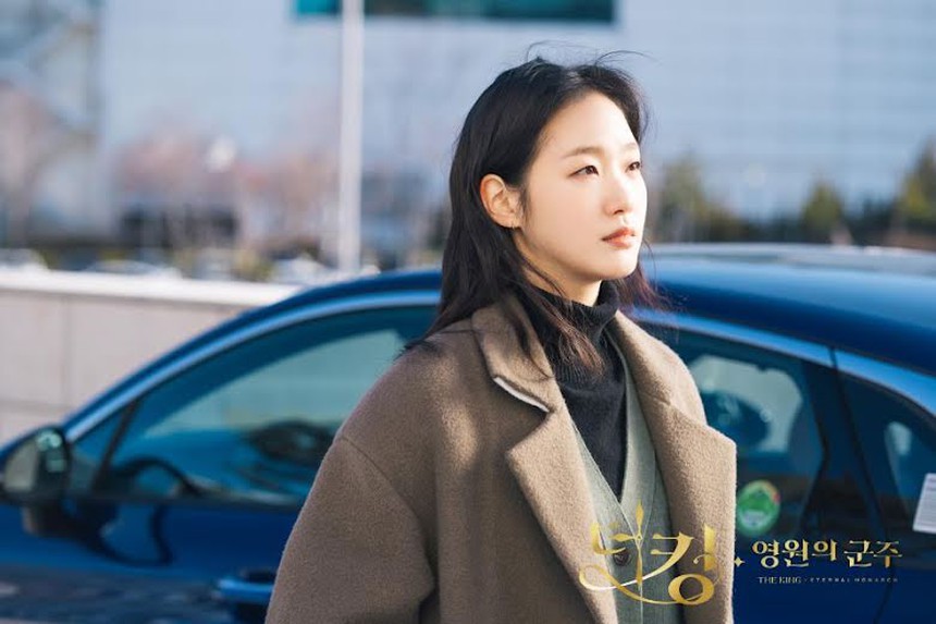 9 nữ chính xé bỏ mác ‘bánh bèo’ trong phim Hàn: My Name, The Glory... - Ảnh 3.