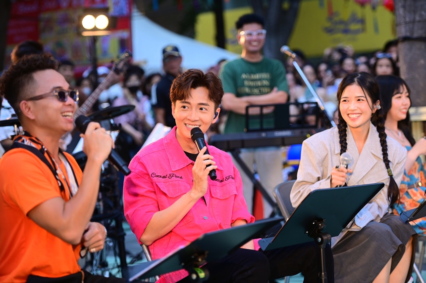 Suni mang 'Sự mập mờ' chinh phục khán giả Nhật Bản - Ảnh 3.