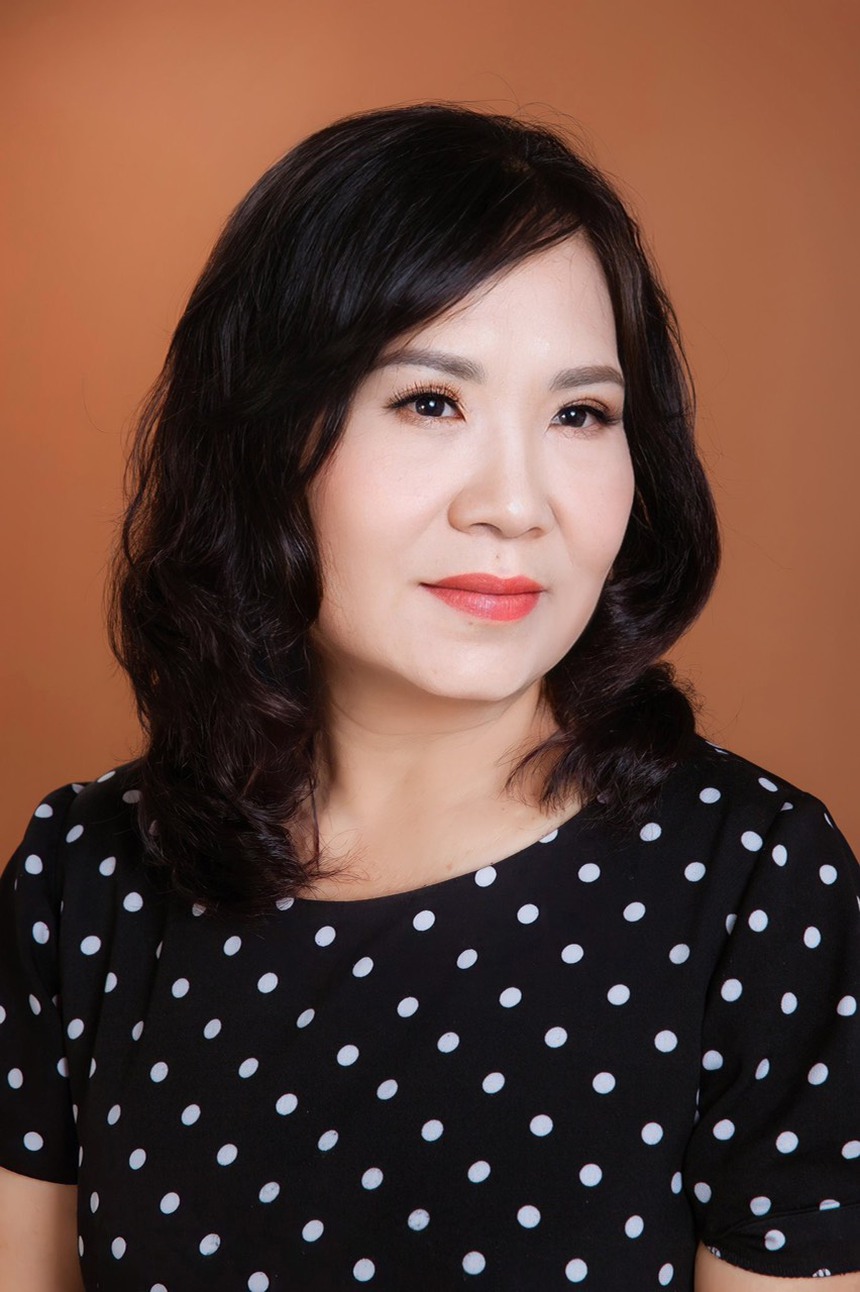 Đọc trường ca 'Người về trong hương': Thơ bay từ phía trăng lên - Ảnh 1.