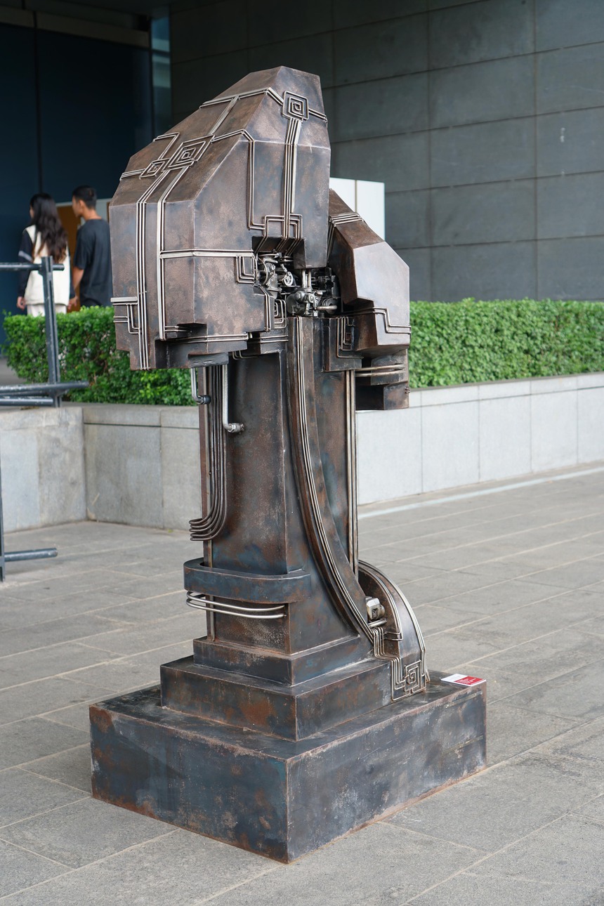 Rút ngắn vòng quay của triển lãm điêu khắc toàn quốc - Ảnh 7. Rút ngắn vòng quay của triển lãm điêu khắc toàn quốc - Ảnh 7.