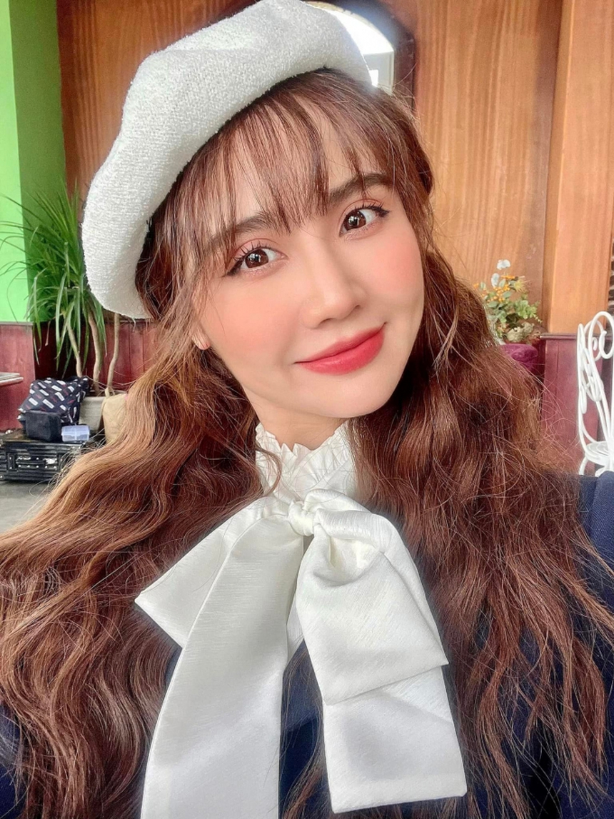 Sao Việt đầu tư đồ lên phim: Từ cầu kỳ tốn kém đến khách ruột chợ đồ cũ đều có đủ - Ảnh 9.