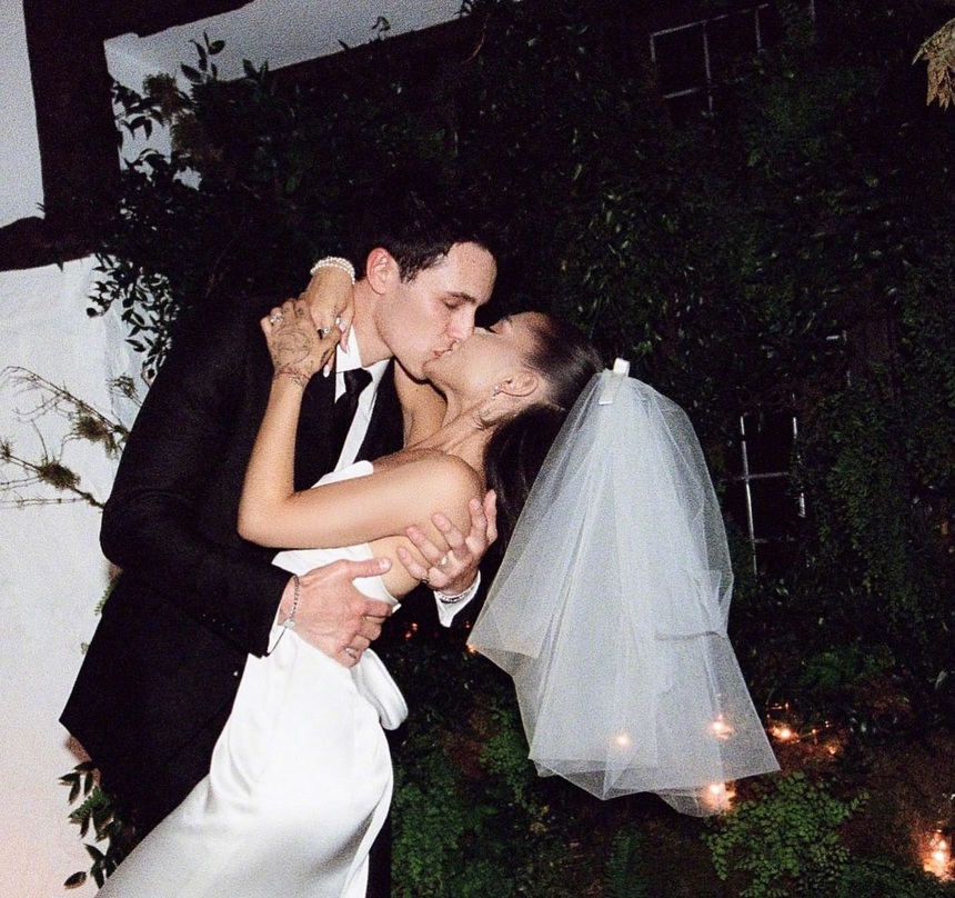 Ariana Grande kết thúc cuộc hôn nhâu sau 2 năm ly thân - Ảnh 3.