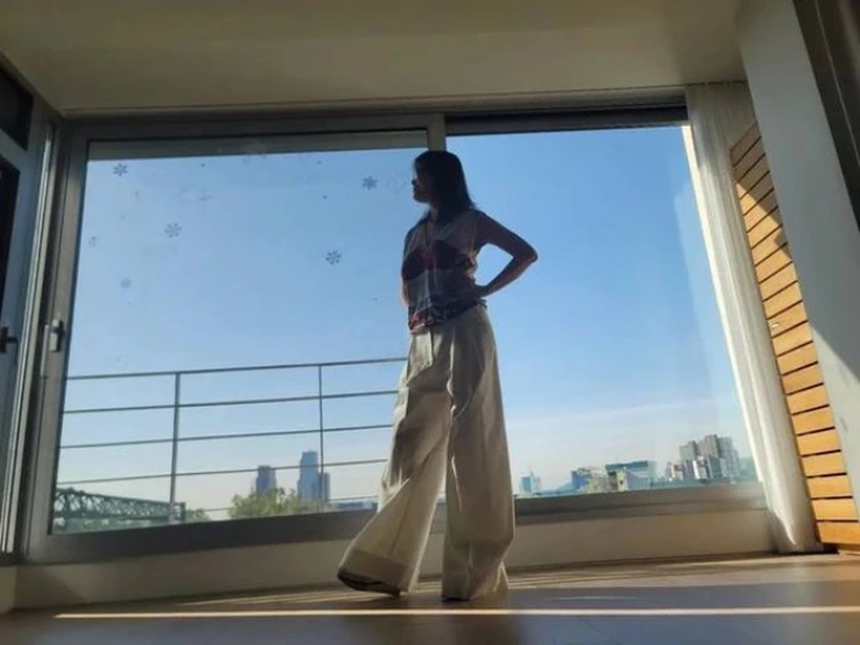 Khi mỹ nam phim Hàn yêu chiều vợ khiến fan nức nở: Hyun Bin, Bi Rain - Ảnh 10.