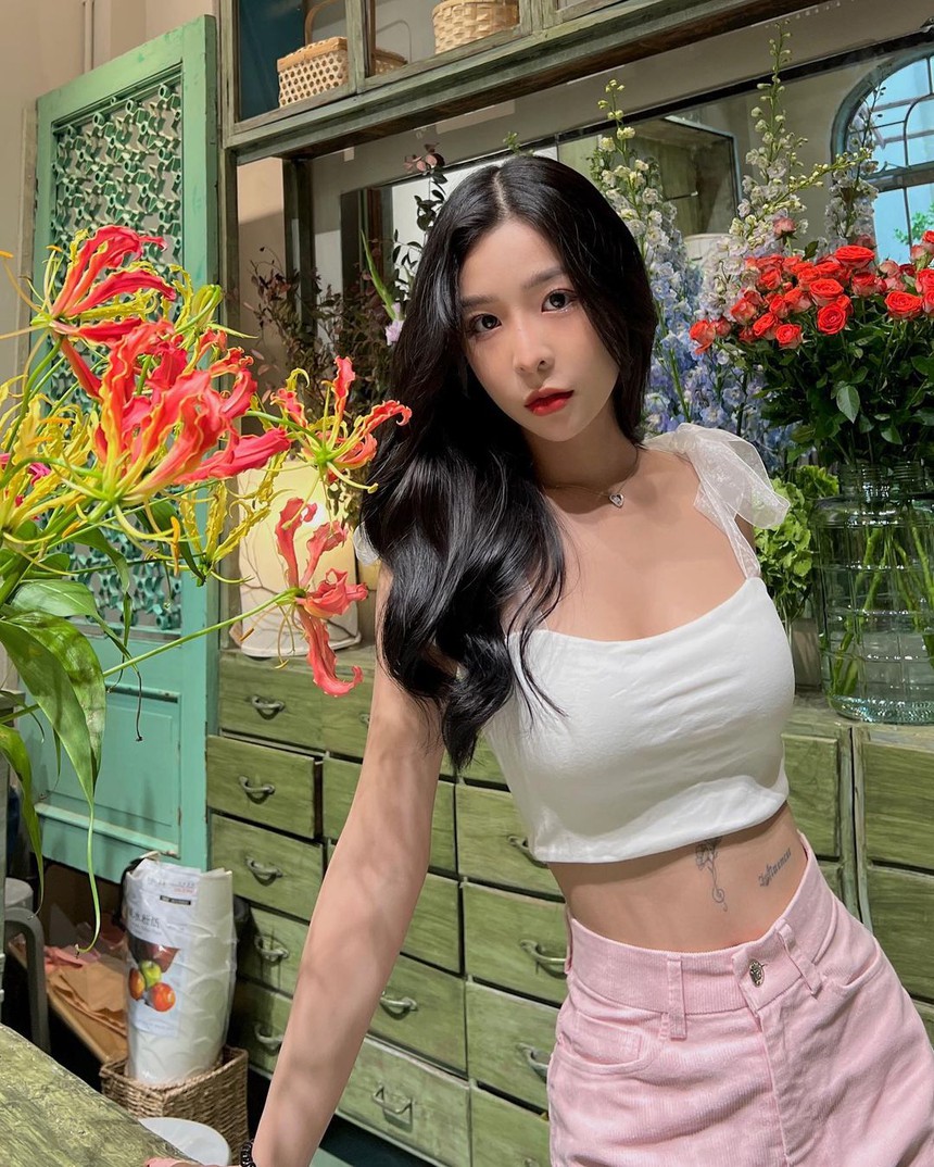 Bạn gái B Ray mách nước gu thời trang hở "sương sương": Các nàng nên thử - Ảnh 4.