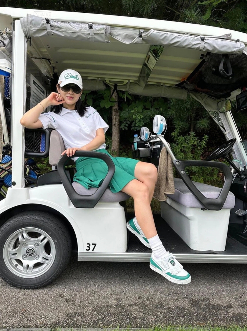 Khi mỹ nam phim Hàn yêu chiều vợ khiến fan nức nở: Hyun Bin, Bi Rain - Ảnh 4.