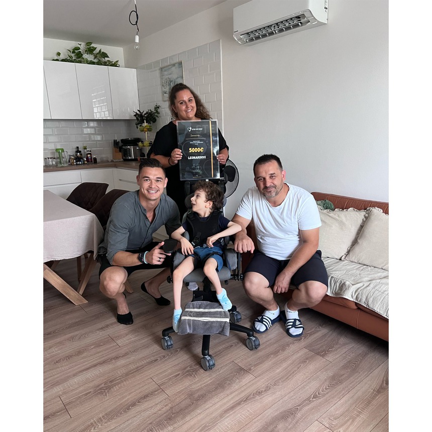 Rời Việt Nam, Patrik Lê Giang thực hiện nghĩa cử cao đẹp tại châu Âu - Ảnh 2.