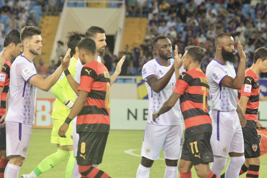 Ngoại binh CLB Hà Nội với 2 vẻ đối lập, HLV Bandovic cần tin tưởng nội binh tại Champions League - Ảnh 3.