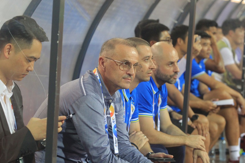 Ngoại binh CLB Hà Nội với 2 vẻ đối lập, HLV Bandovic cần tin tưởng nội binh tại Champions League - Ảnh 15.