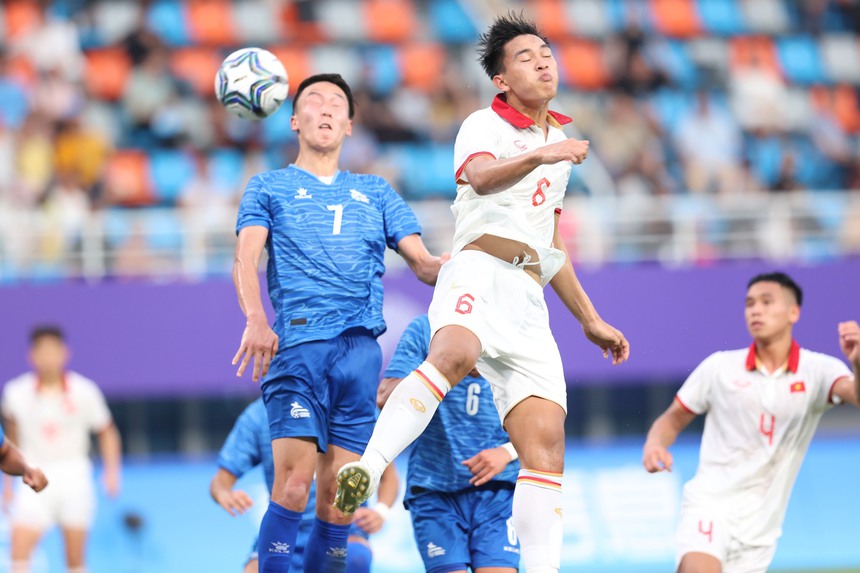 Cùng chờ một trận cầu hứng khởi - Ảnh 1.