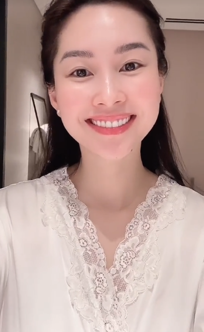 Đặng Thu Thảo khoe loạt ảnh đời thường đẹp như chụp tạp chí: Nhan sắc lẫn khí chất ngút ngàn - Ảnh 8.