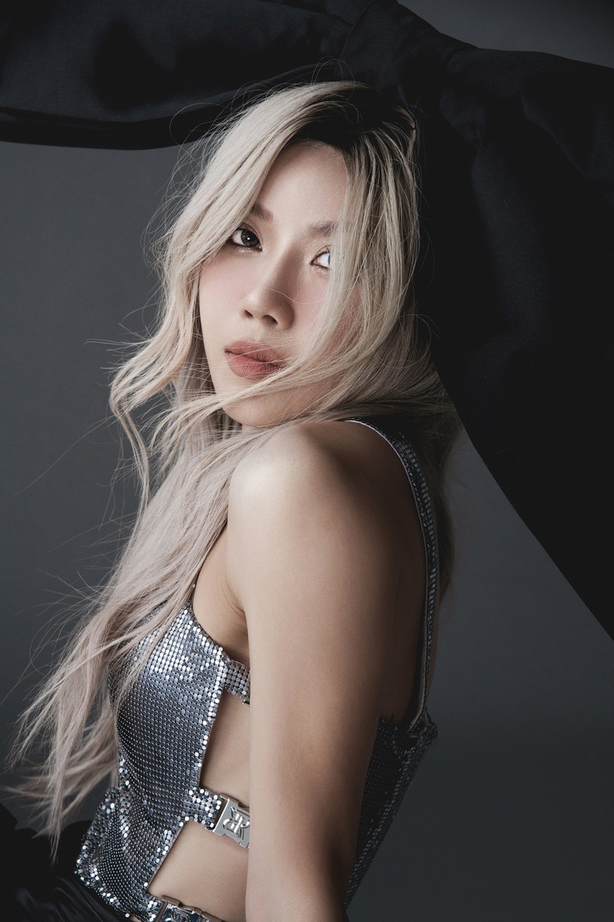 Lưu Hương Giang tham gia Chị đẹp đạp gió rẽ sóng 2023 hậu ồn ào của Hồ Hoài Anh - Ảnh 8. Lưu Hương Giang tham gia Chị đẹp đạp gió rẽ sóng 2023 hậu ồn ào của Hồ Hoài Anh - Ảnh 8.