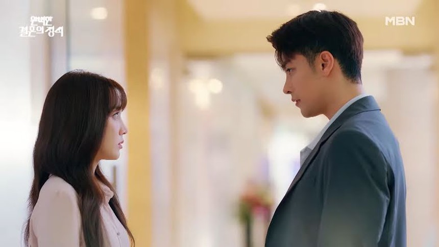 8 bộ phim Hàn Quốc hứa hẹn bùng nổ màn ảnh nhỏ tháng 10 năm nay - Ảnh 10.