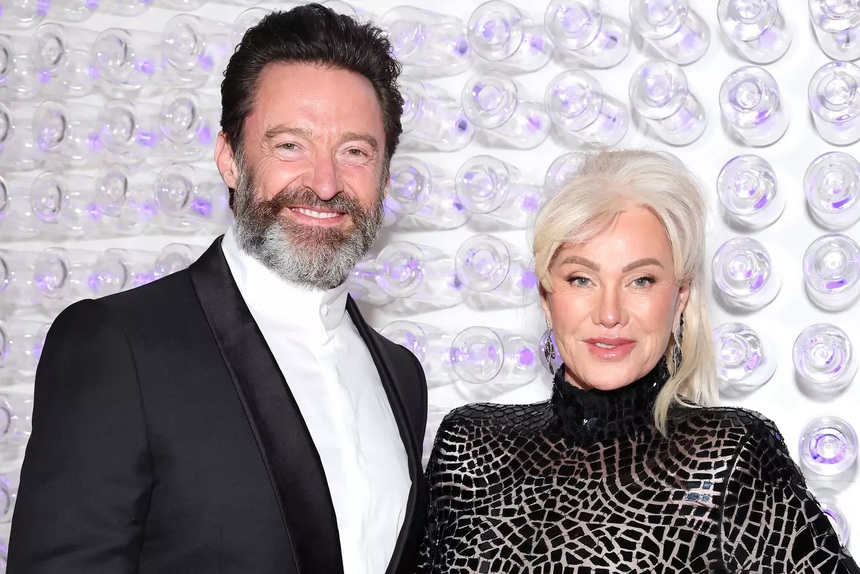 Chuyện tình "chị em" hiếm có của 'Người Sói' Hugh Jackman và Deborra-lee Jackman - Ảnh 1.