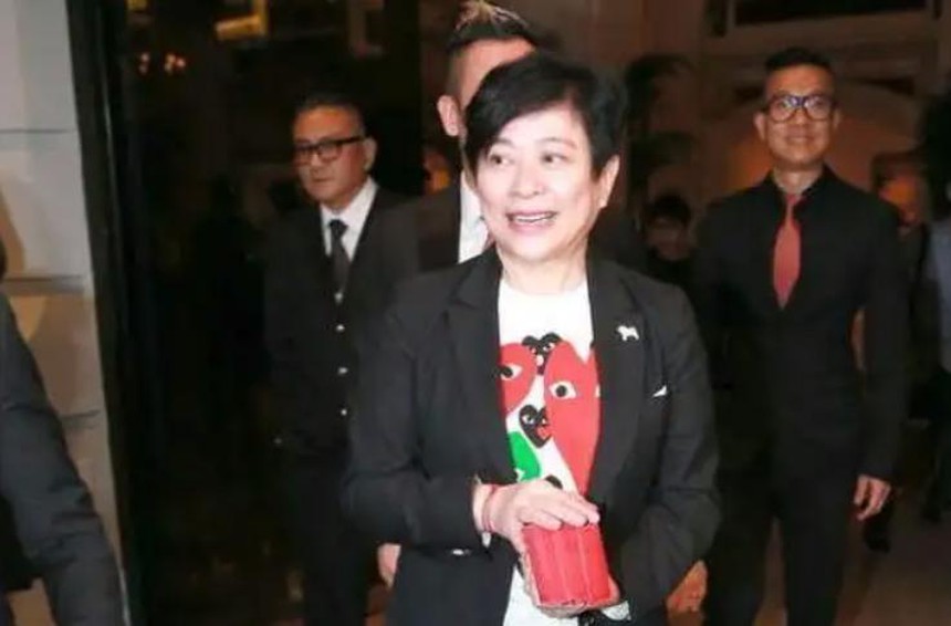 Người phụ nữ này đã bảo vệ Quách Phú Thành trong 30 năm và vẫn chưa lập gia đình ở tuổi 62 - Ảnh 7.