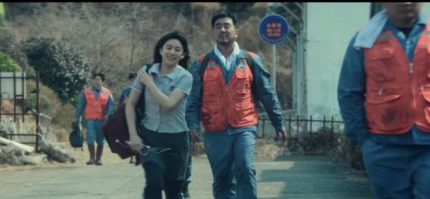 (TIN T7) 6 chi tiết đắt giá của 'Moving' mà khán giả có thể bỏ lỡ - Ảnh 9.