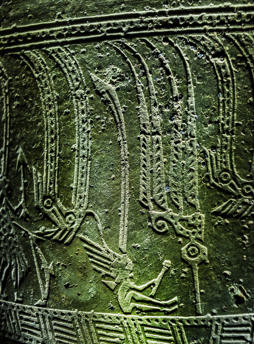 Thạp đồng Kính Hoa 2 - xứng tầm Bảo vật Quốc gia - Ảnh 7.