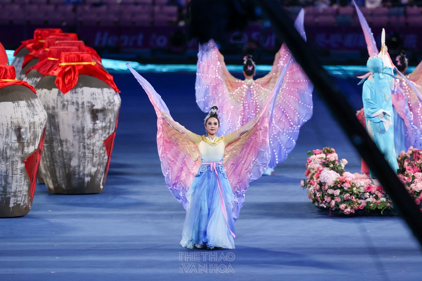 Chiêm ngưỡng bữa tiệc sắc màu của ASIAD 2023 - Ảnh 5. Chiêm ngưỡng bữa tiệc sắc màu của ASIAD 2023 - Ảnh 5.