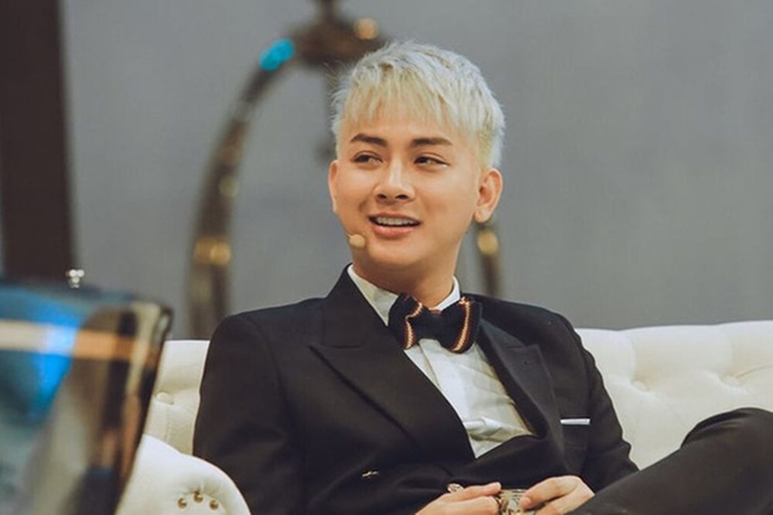 Ngoại hình không còn lên xuống thất thường, Hoài Lâm dần lấy lại phong độ - Ảnh 1. Ngoại hình không còn lên xuống thất thường, Hoài Lâm dần lấy lại phong độ - Ảnh 1.