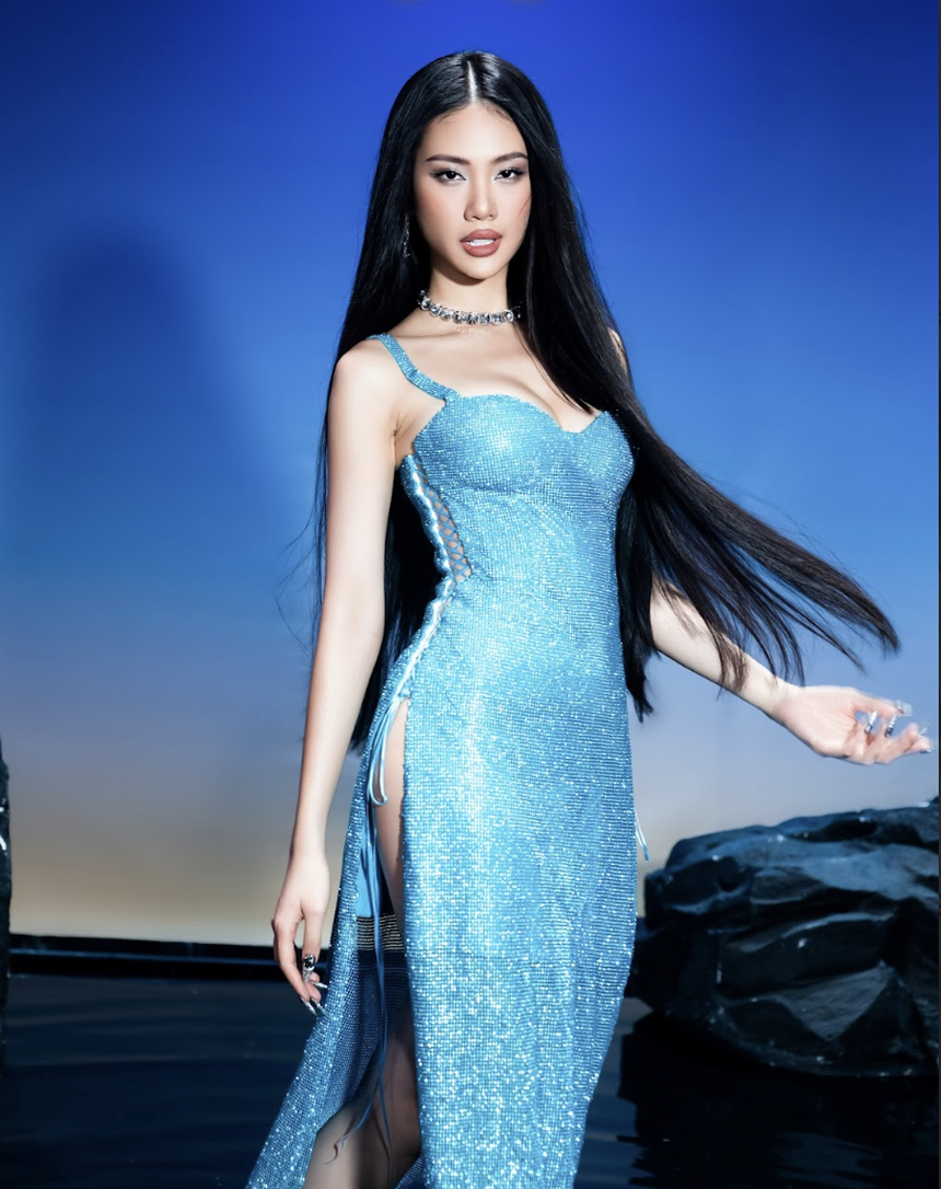 Bùi Quỳnh Hoa ban ngày làm thí sinh MUVN, tối thành mentor “máu chiến” ở MEVN - Ảnh 3.