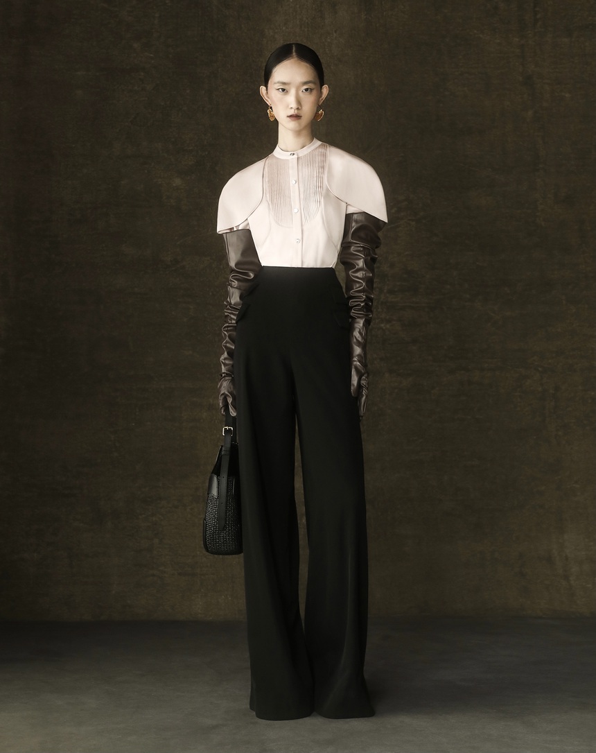 Phan Đăng Hoàng mang điêu khắc Việt tỏa sáng tại Milan Fashion Week - Ảnh 6.