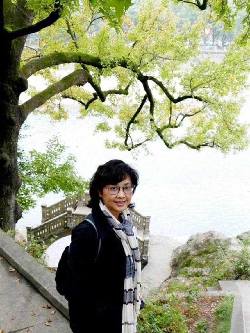 Vua nữ quốc 'Tây Du Ký' Chu Lâm sống cô độc hơn 20 năm, cuối đời không con cái - Ảnh 11. Vua nữ quốc 'Tây Du Ký' Chu Lâm sống cô độc hơn 20 năm, cuối đời không con cái - Ảnh 11.