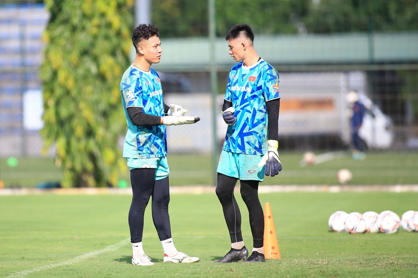 Olympic Việt Nam không sử dụng 2 cầu thủ quá tuổi tại ASIAD 2023: HLV Hoàng Anh Tuấn đã thất bại? - Ảnh 4.