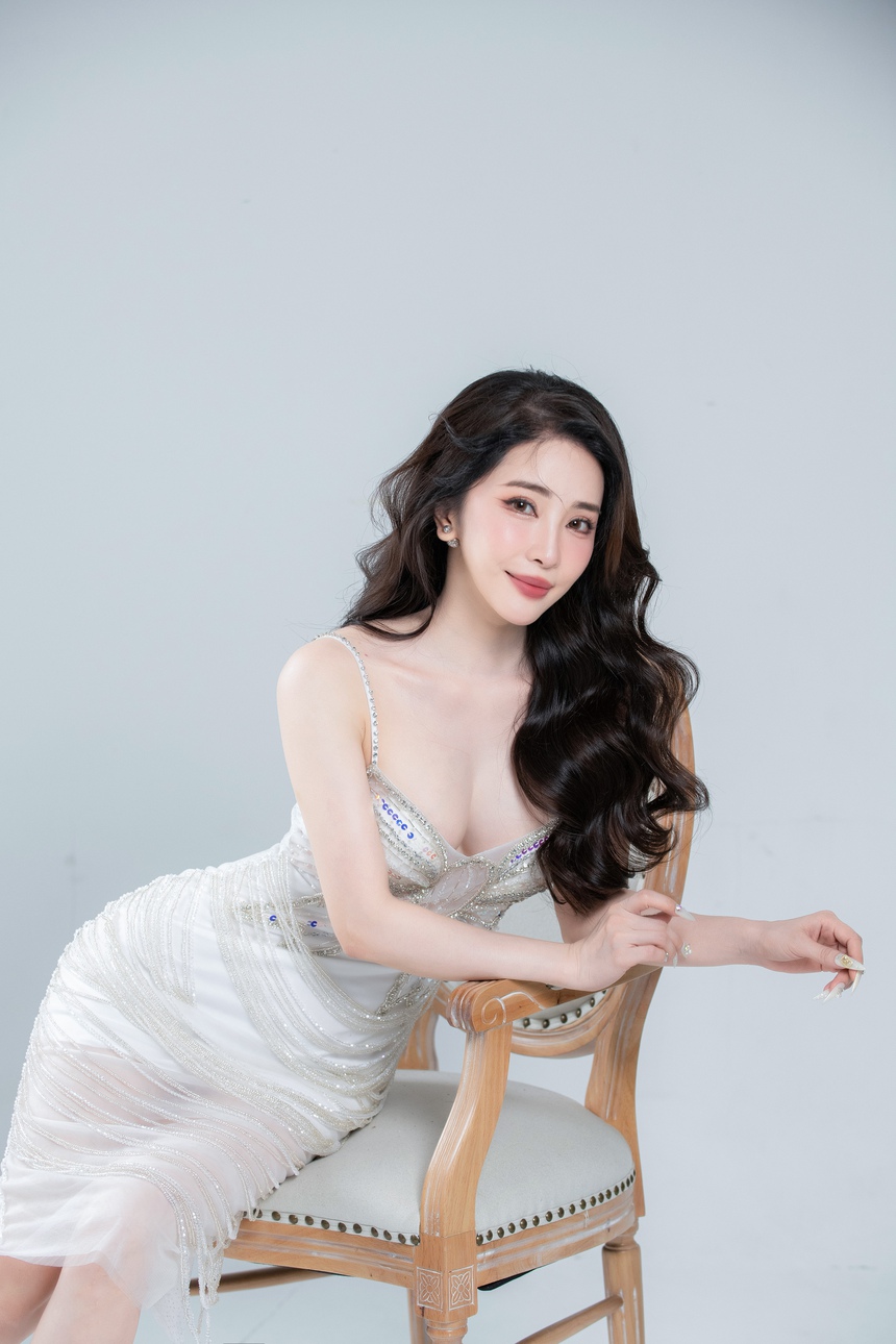 Hậu ly hôn, Diệp Lâm Anh tái xuất ‘chinh chiến’ trong Chị đẹp đạp gió rẽ sóng 2023 - Ảnh 8.