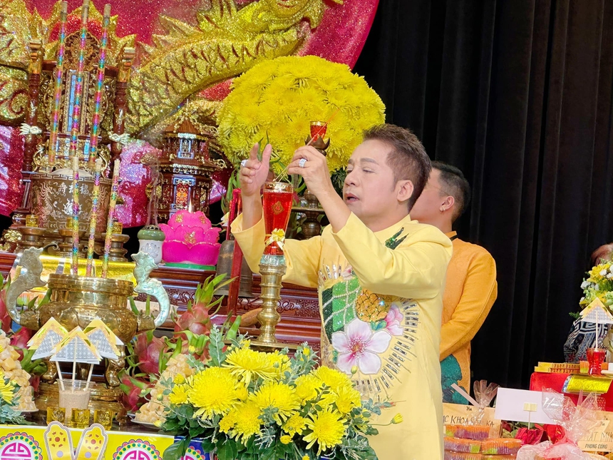 Chỉ Việt Nam mới có ngày giỗ tổ sân khấu - Ảnh 1.