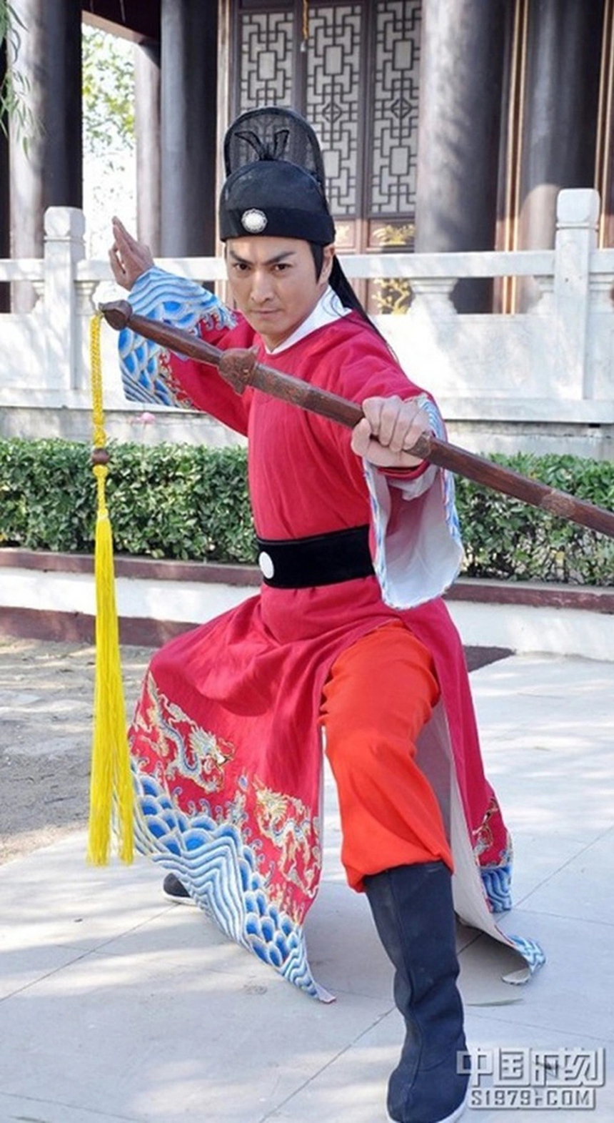 Sự 'biến mất' đầy tiếc nuối của 'Triển Chiêu' Hà Gia Kính trong nền giải trí - Ảnh 4.