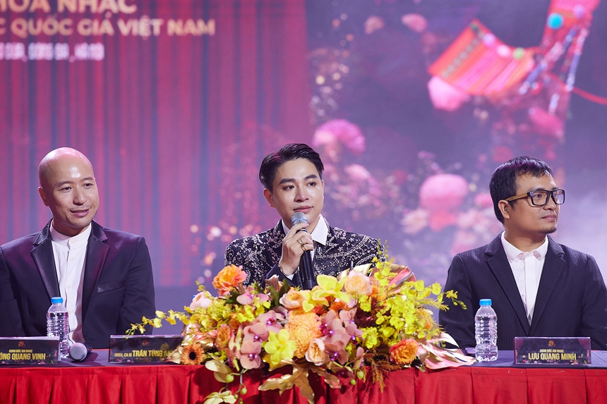 Giọng ca phi giới tính Trần Tùng Anh: Ra cùng lúc 9 MV, tiết lộ số tiền khủng để thực hiện dự án - Ảnh 3.