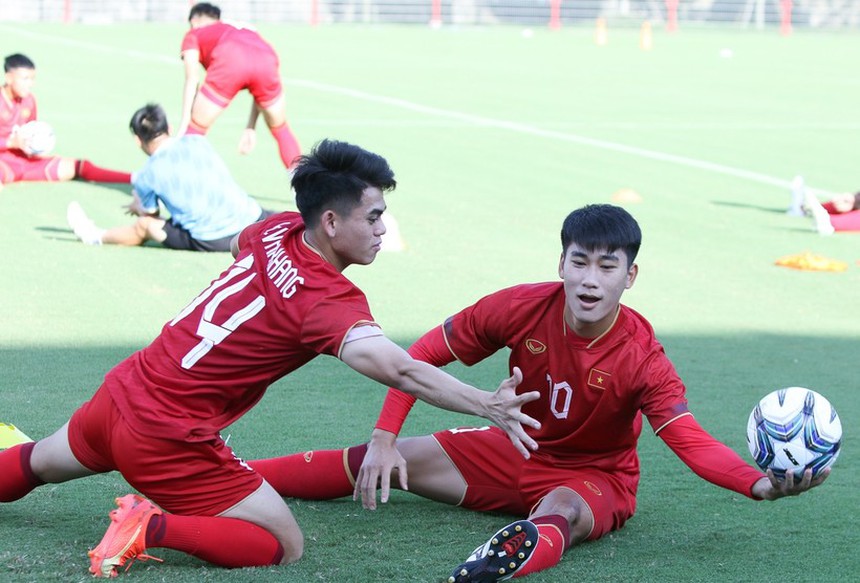 Olympic Việt Nam gây thất vọng nhất trong 4 kỳ ASIAD: Cái khó của HLV Hoàng Anh Tuấn - Ảnh 3.