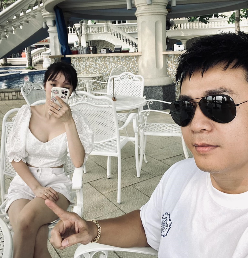 Diễn viên Ngọc Thuận xây nhà mới, sẵn sàng đón nhóc tì đầu lòng - Ảnh 10. Diễn viên Ngọc Thuận xây nhà mới, sẵn sàng đón nhóc tì đầu lòng - Ảnh 10.