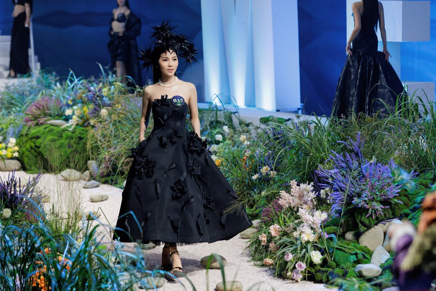 Dàn người đẹp Miss Earth Việt Nam 2023 trình diễn BST mới nhất của NTK Đỗ Mạnh Cường - Ảnh 5.