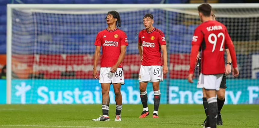 U21 MU thảm bại trước đội hạng 2 Bolton ở EFL Trophy