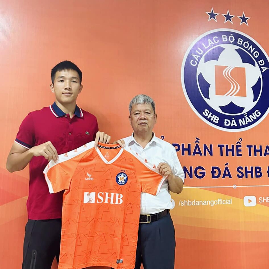 Bóng đá Việt Nam 27/9: HLV Hoàng Anh Tuấn trải lòng sau ASIAD 2023, Đà Nẵng chia tay tân binh sau 10 ngày - Ảnh 3.
